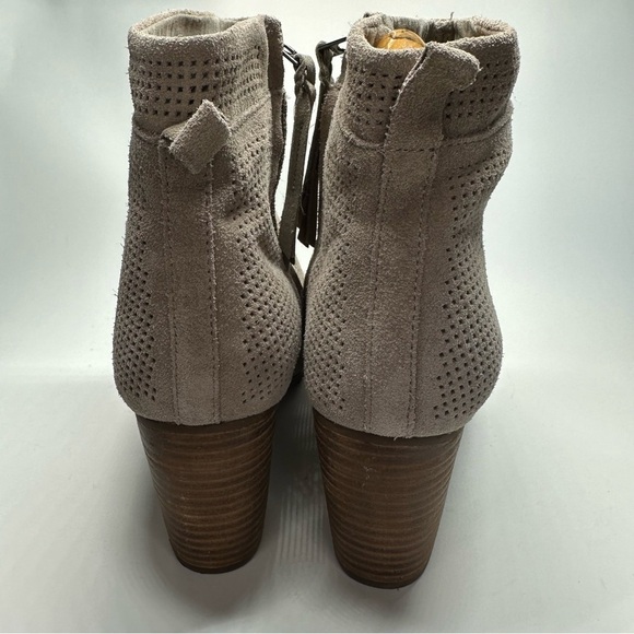 TOMS Booties Lunata Desert Taupe Beige Suede Cut Out Womens Shoes Ankle Boots 12 - Picture 7 of 12